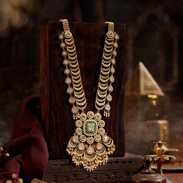 Antique collection, women’s collection