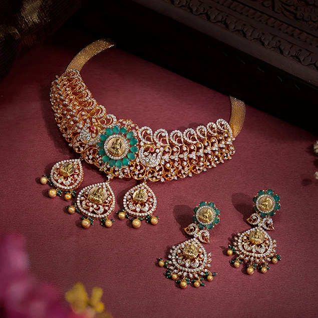 Antique collection, women’s collection