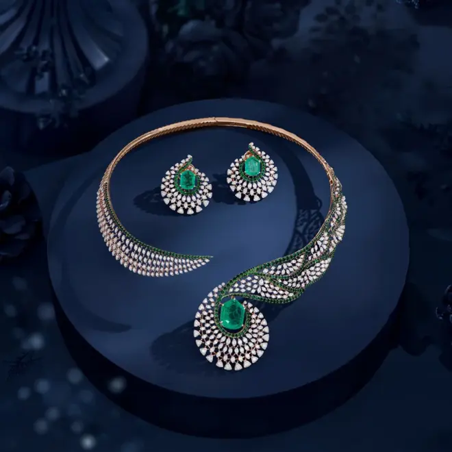 Dzire Necklace